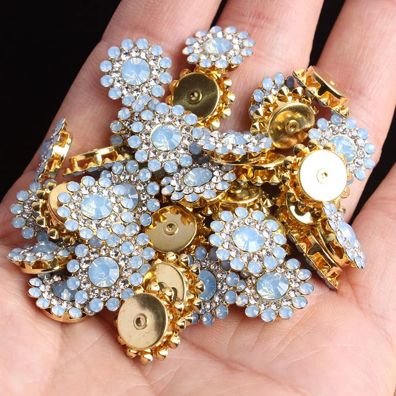 20 шт. цветок круглой формы стразы из смолы 3 цвета с плоской задней стороной