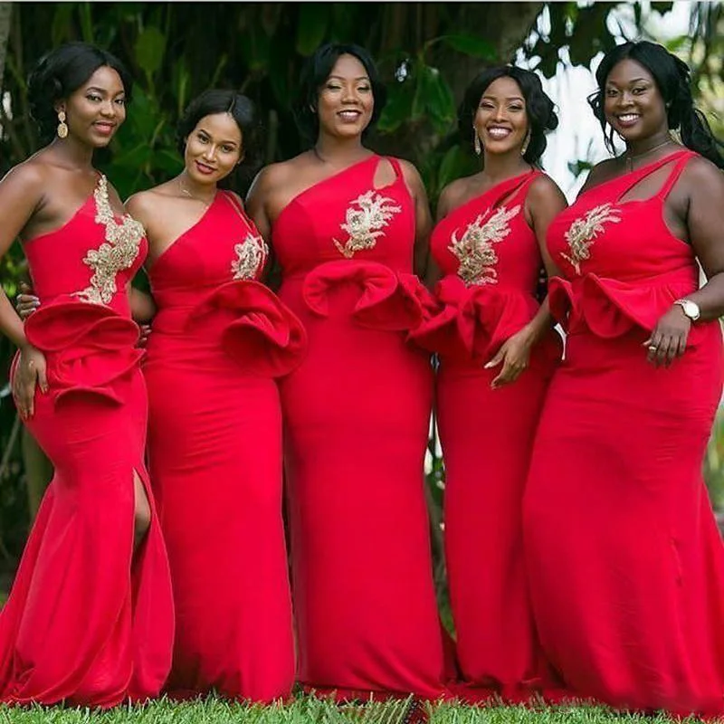 

Red One Shoulder Mermaid Bridesmaid Dresses 2019 Sleeveless Black Girl Sweep Strain Applique Formal Wedding Gowns Party Dress