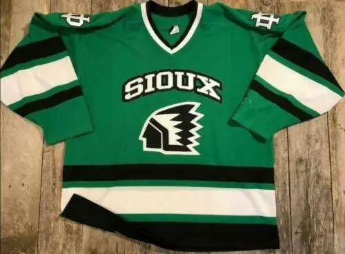 

North Dakota Fighting Sioux University White green black MEN'S Hockey Jersey Embroidery Stitched Customize any number and name