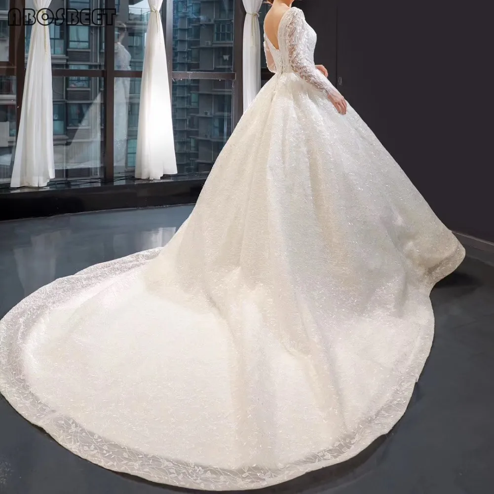 

Ball Gown Wedding Dress with Long Sleeve Lace Wedding Gown for Bridal 2021 Elegant with Long Train V Neck Lace Up Back