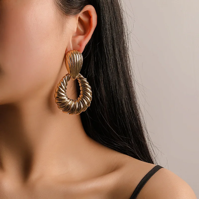 Ретро металлические прямоугольные свисающие женские Серьги Геометрические