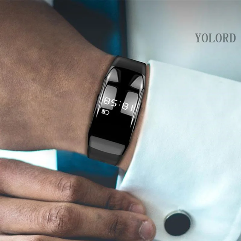 

Wearable DV Camera Watch Wristband 1080P Audio Video Recorder Bracelet Smart Band Wearable Sports Cam Photo