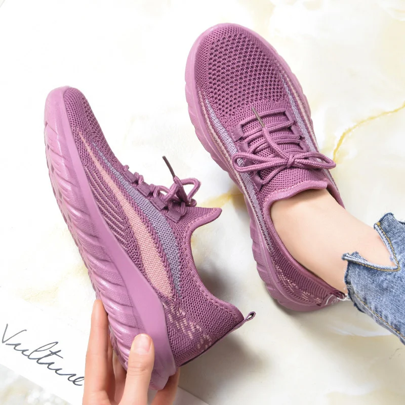 

Comfortable Running Shoes Lightweight Breathable Sports Shoes Soft Sole Casual Women's Shoes 2022 Summer New Style