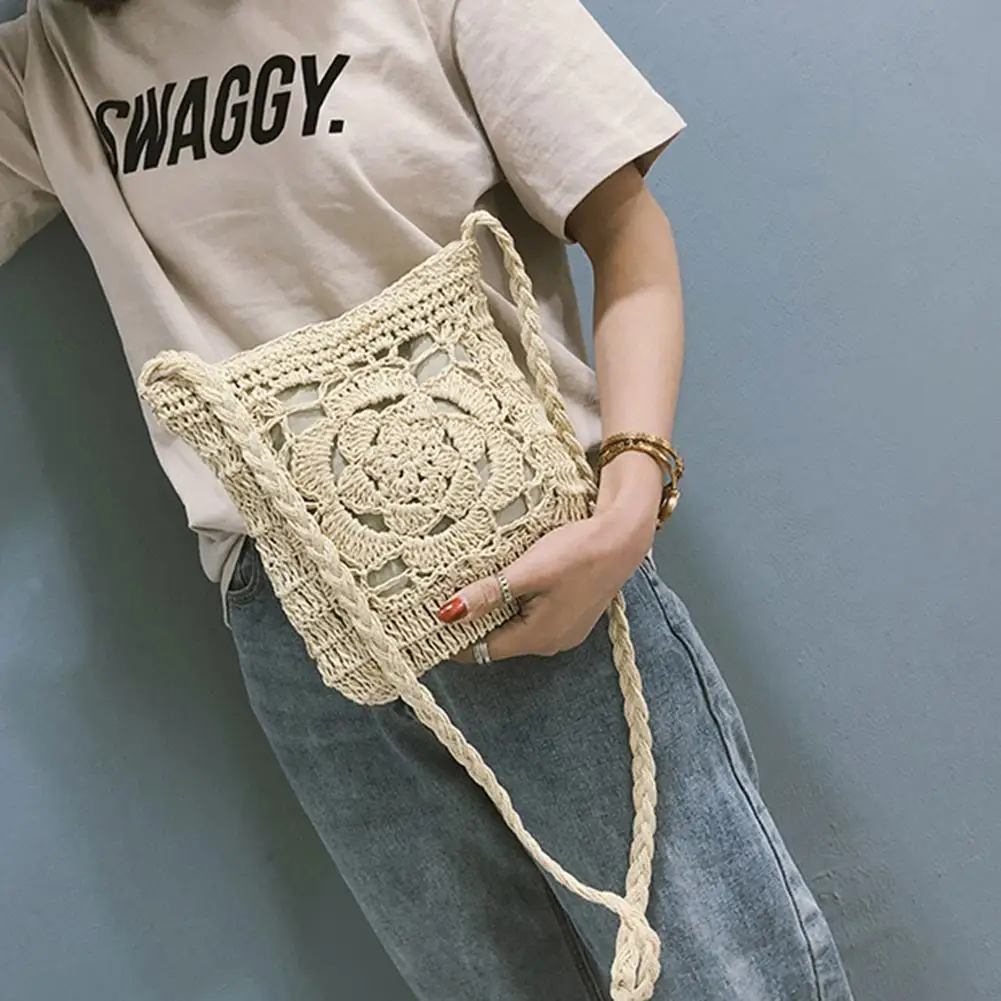 

2021 Summer Straw Crossbody Women Girls Flower Crochet Braided Shoulder Bags Hollow Out Rattan Beach Bag Travel Shopper Totes