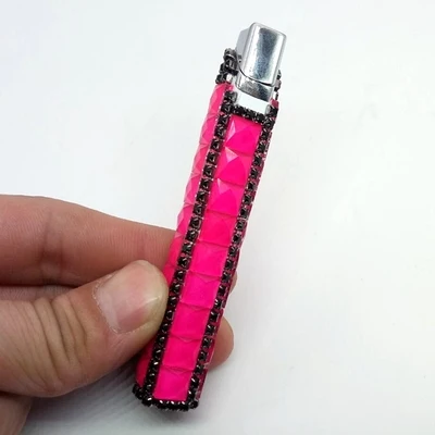 Милые женские тонкие газовые зажигалки, стразы, зажигалка для сигарет, повторная надувная Зажигалка 9,5 см - Цвет: 7