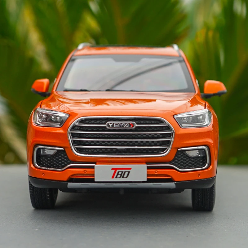 

Diecast Yemaauto T80 SUV Model 1:18 Scale White / Orange + Small gift