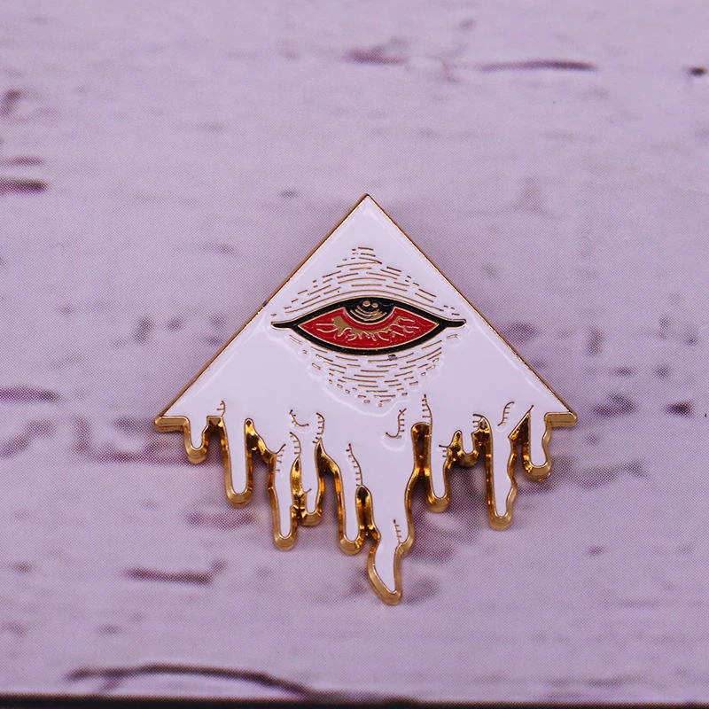 Брошь в виде глаза стиле Пикассо|Броши| |