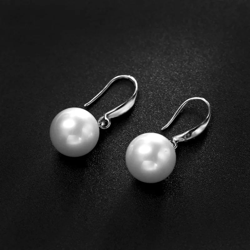 

Exquisite Elegant Round Pearl Dangle Ear Hook Earrings Female Women Engagement Wedding Graceful Accessories Fashion Earrings
