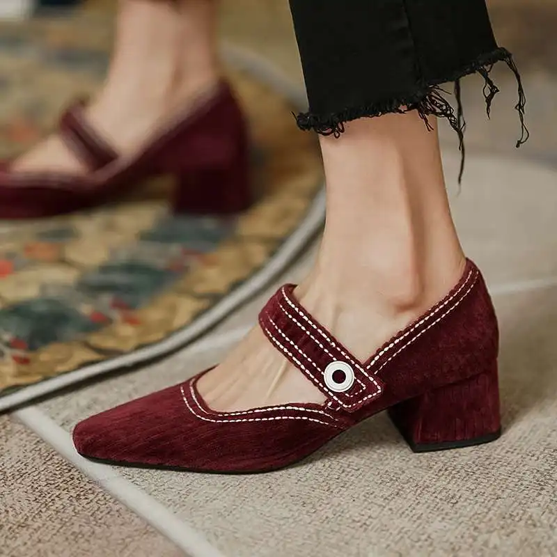

Krazing Pot 2021 early spring new arrival flock square toe med heel brand shoes high quality beauty lady elegant women pumps L45