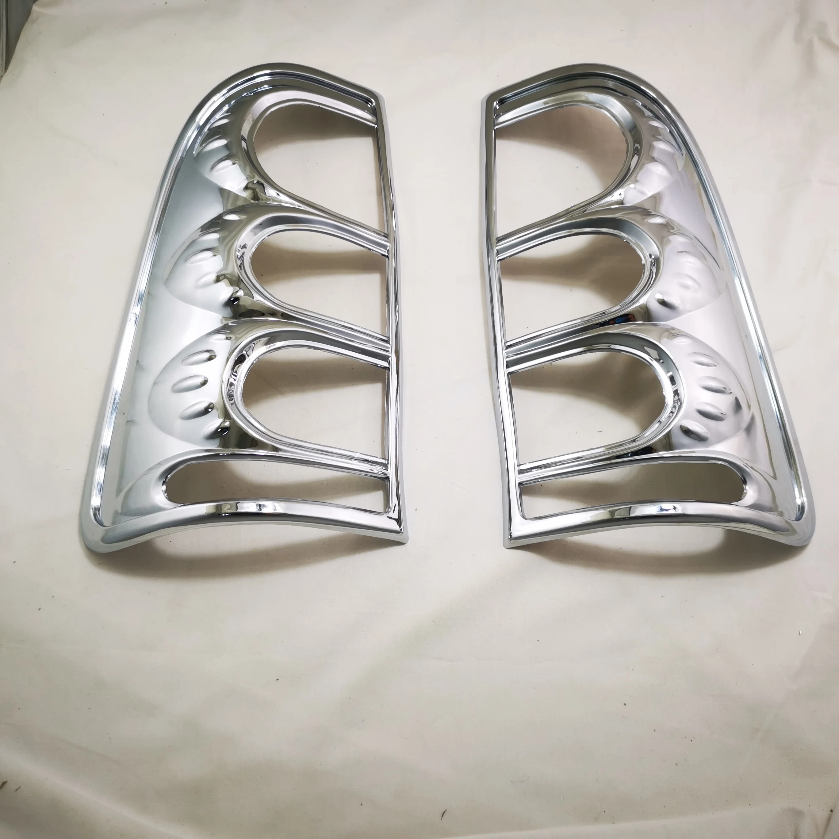 Стайлинг крышка заднего фонаря с хромированной отделкой для TOYOTA HILUX VIGO 2008