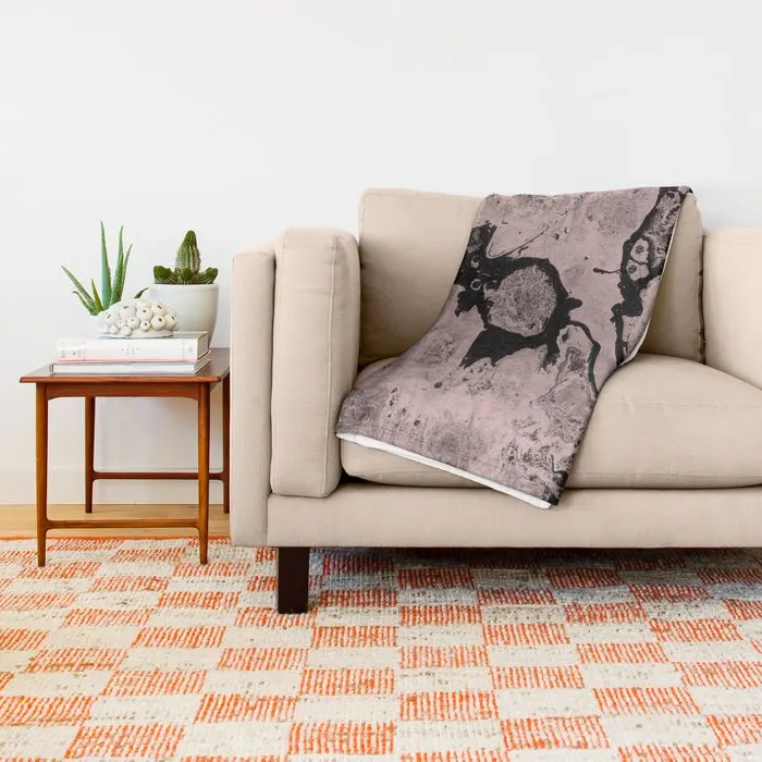 Pink and Black Marble Throw Blanket | Дом и сад