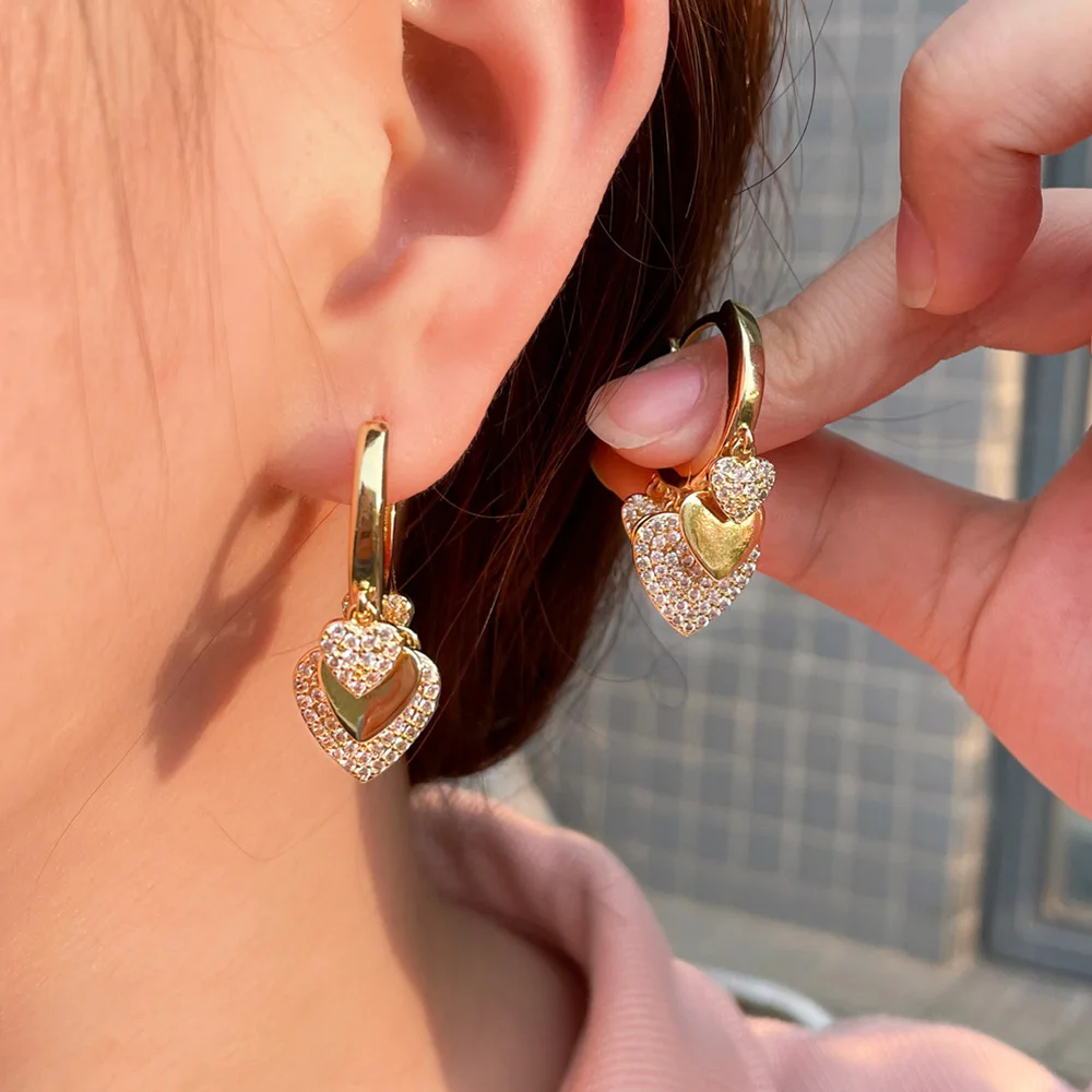 Фото Серьги-кольца Pera Brand Design с подвесками в виде сердца, бразильского золотого цвета, с фианитами, для женщин, праздничные украшения E750 №3