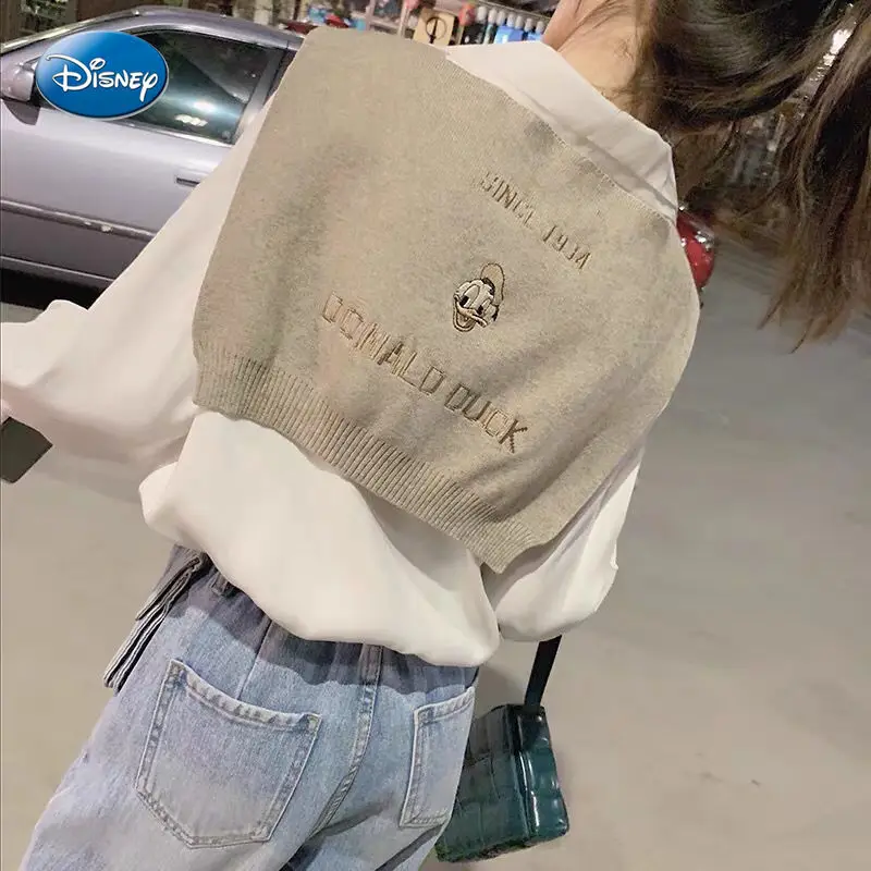 

2021 new Disney cartoon printed female shawl winter fashion wild scarf plus velvet plus velvet scarf female scarf collar