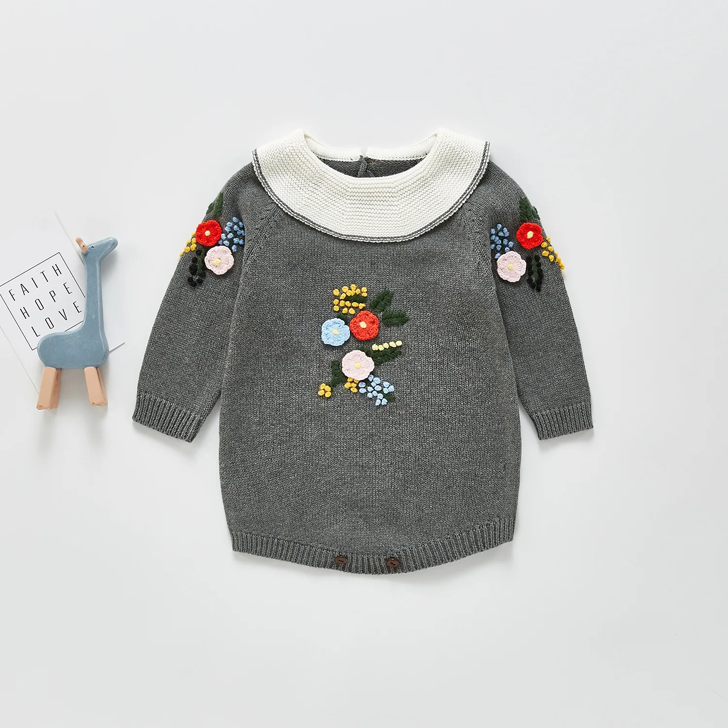 

Spring Girl Long Sleeve Bodysuits Newborn Knitted Overalls And Jumpsuits Baby Handmade Woolen Embroidery Knitted Clothes 0-3T