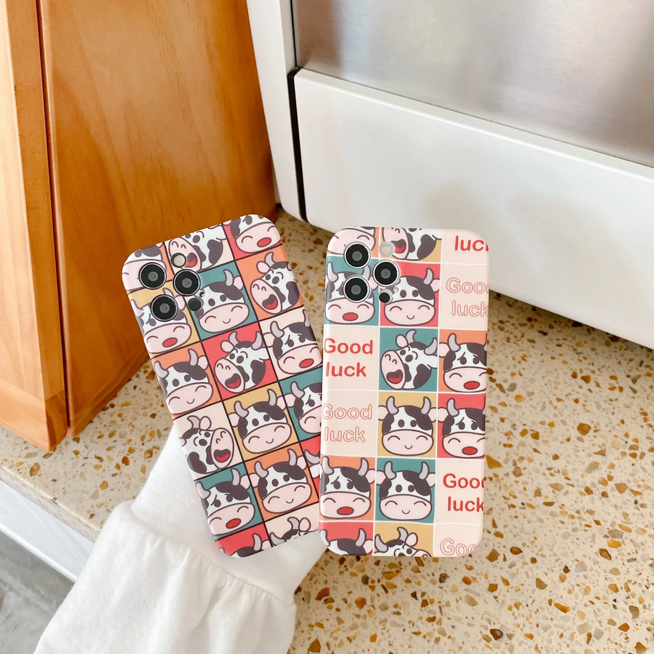 

Cute Cow Cartoon Phone Case For iPhone 12 mini 11 Pro Max X XS Max XR 7 8 Plus Camara Protective Soft Cover