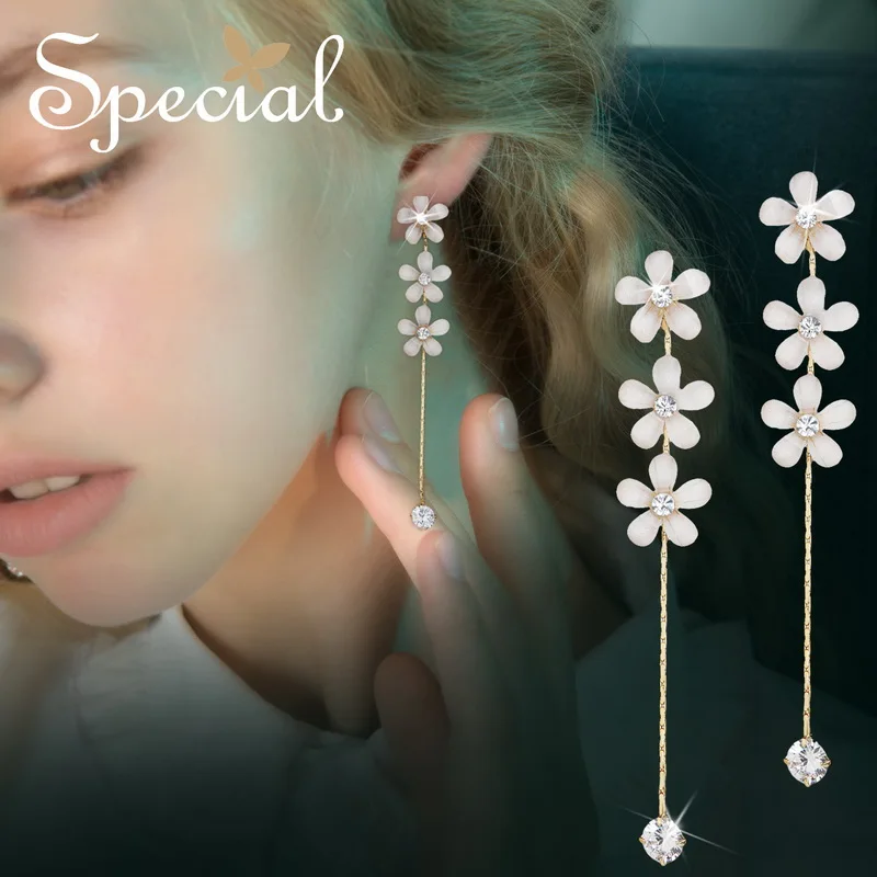 

Special Mori flower tassel lining skin shows thin earrings earrings female cloud flower sea new trend in 2021