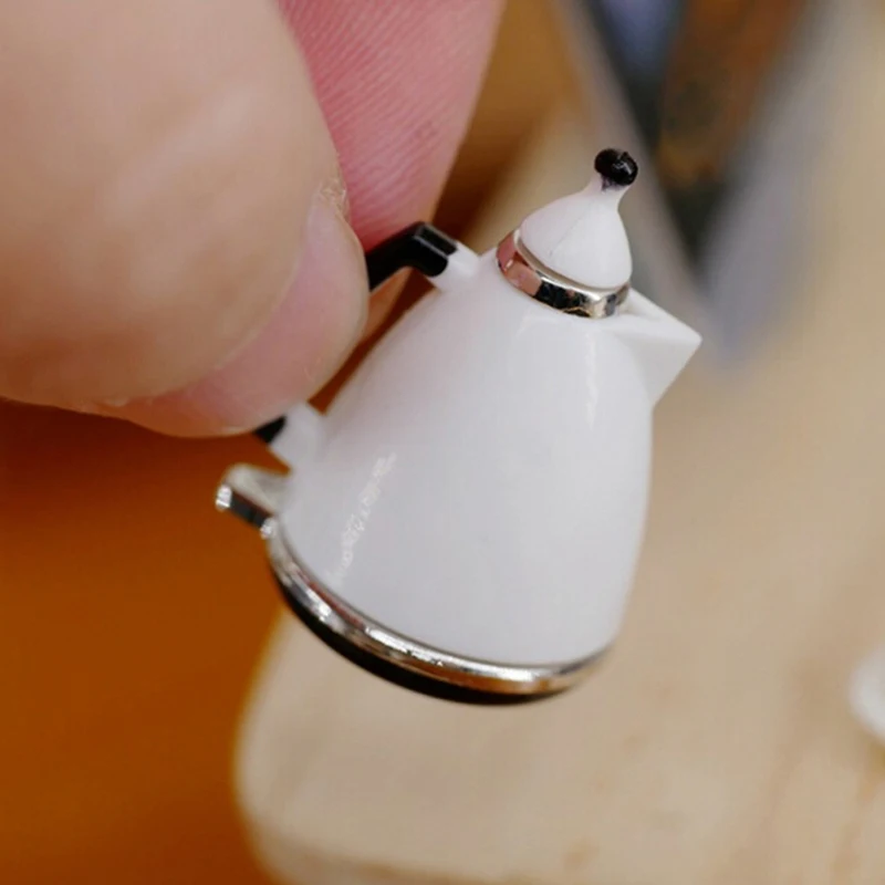 

Hot sale kids pretend toy Mini Doll house furniture Dollhouse Kettle Pot Miniature Kitchen Kettle Toy Pot Dolls Decorations