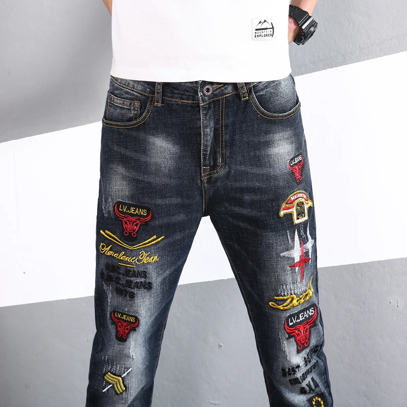

2021 new style, men's straight leg jeans, men's stretch jeans, men's embroidered jeans, Chinese pants, ethnic embroidered jeans,
