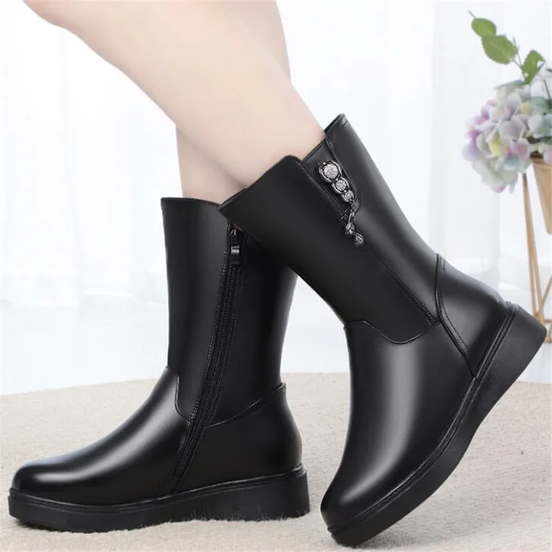 

New Fashion Winter Shoes Women Snow Boots Flat Non-slip Comfort Warm Plush / Wool Boots Genuine Leather In-tube Boot Women Boots