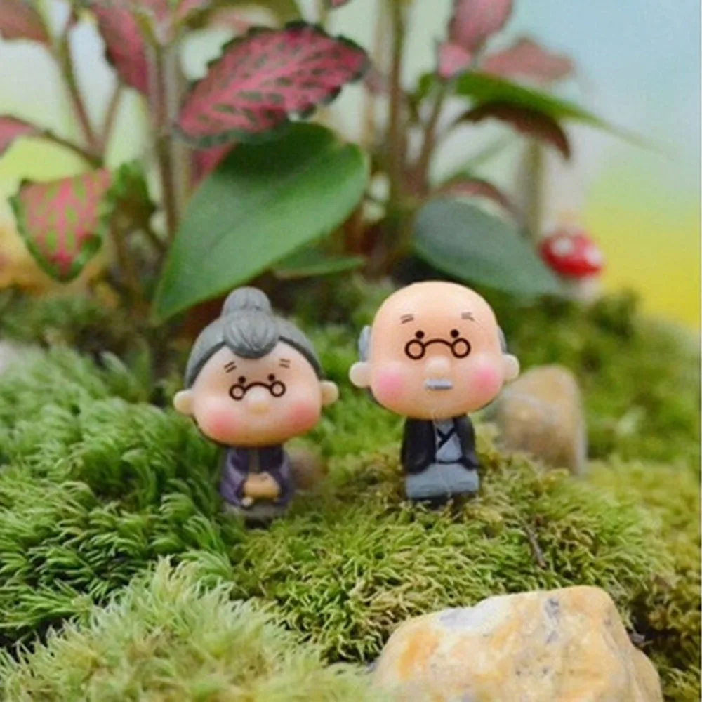 

1set Mini Stool Couples Dolls Resin Artificial TV & Movie Character