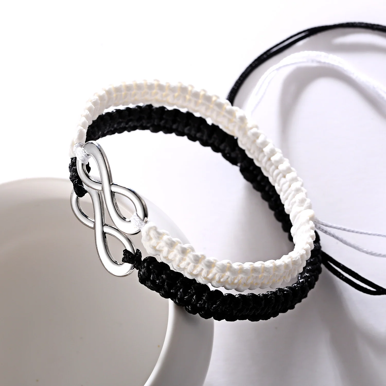

Charm Couple Bracelet For Women 2021 Handmade Infinity Love Bracelets 2Pcs/Set Love Women Men Lover Braided Bracelet Set Jewelry