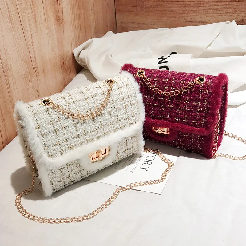 

Fashionable Wild chain Women handbags Winter Luxury Handbags Designer Small Women Messenger Bags Wool bolsa feminina