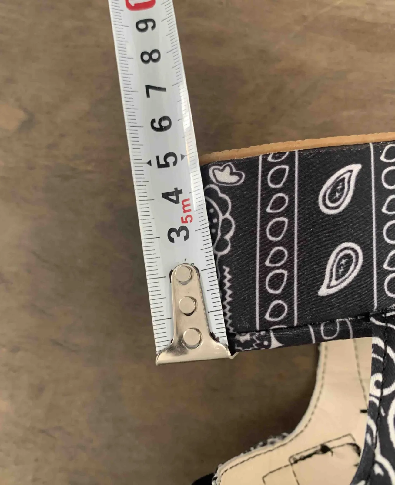 

adies Flat Platform Colorful Shoes Woman Casual Party Beach Summer Sandals Breathable Thick-soled Indoor Outdoor Sandals