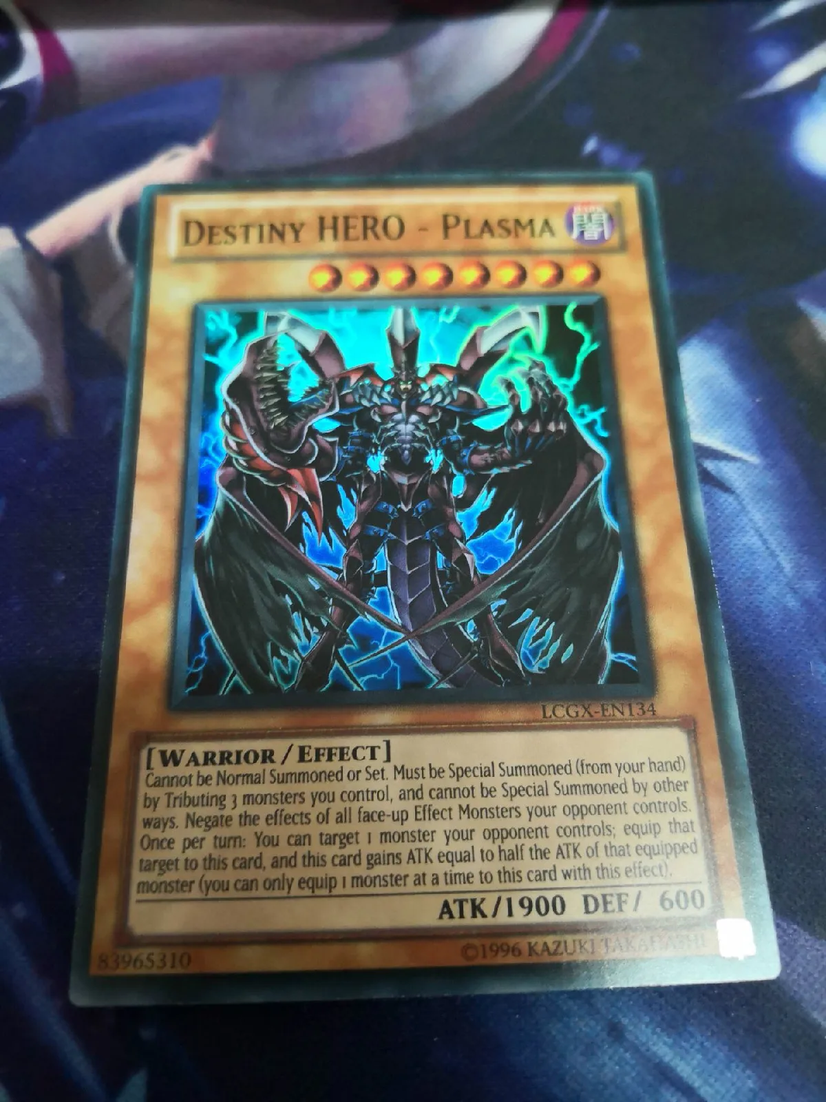 27 стилей Yu Gi Oh оригинальные голубые глаза белый дракон Английский Немецкий игрушки хобби Хобби Коллекционные игры Коллекция аниме-открытки - Цвет: xue mo D