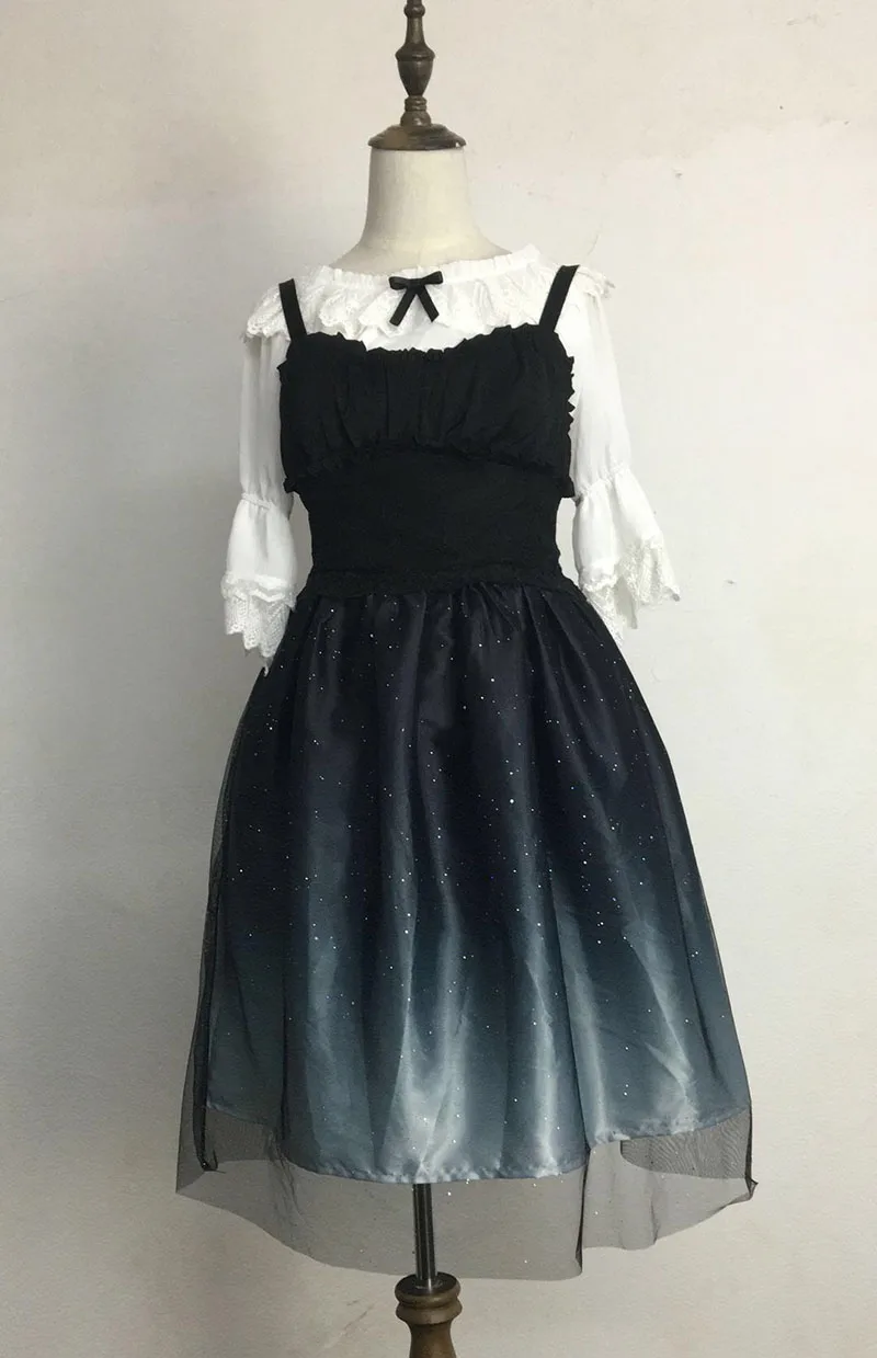 Женское Повседневное платье средней длины на бретельках черное с градиентом