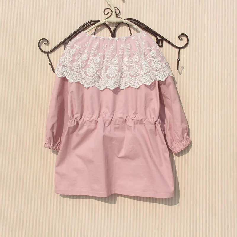 Тренчкот для девочек весенний кружевной в стиле пэчворк ветровка 2 вида цветов |