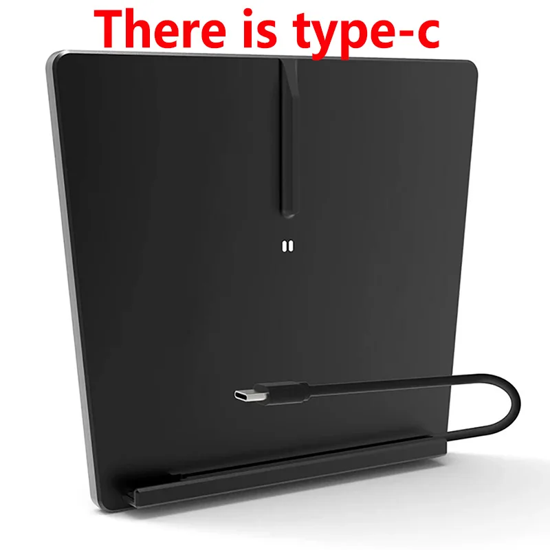 Имеется Беспроводное зарядное устройство type c с двумя автомобильными USB портами