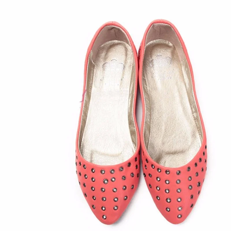 Недорогие женские блестящие туфли балетки больших размеров (4 15) с заклепками и