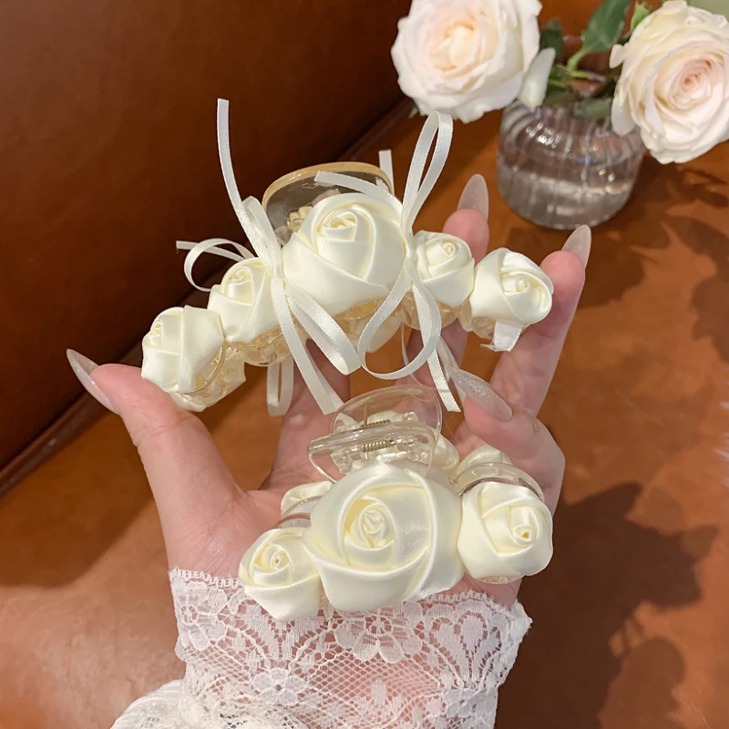 

2021 White Bow Hairgrips Women Solid Color Hair Clips Claw for Girls Sweet Elegant Chiffon Bobby Wedding Beautiful Accessories