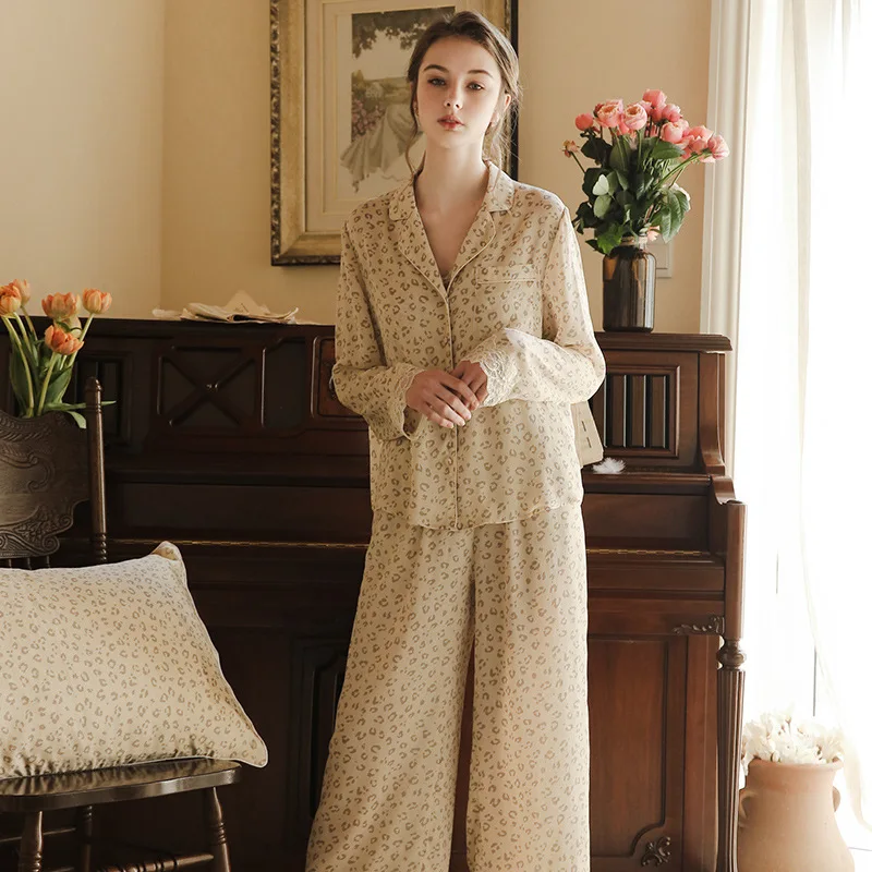 2020 New Spring Sexy Leopard V-neck Women's Pajamas Set Home Clothes Lace Homewear Full Sleeves Pyjama Femme Night Suit | Женская