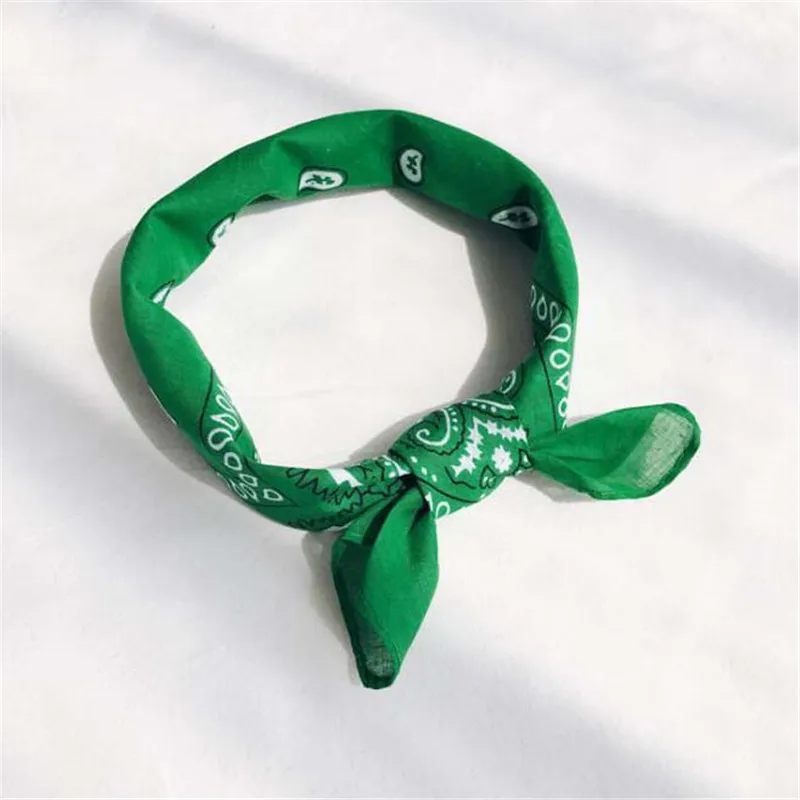

2020 new hijab scarf women bandana silk scarf foulard femme hair scarf Versatile Retro Hair band Small silk scarf Small kerchief