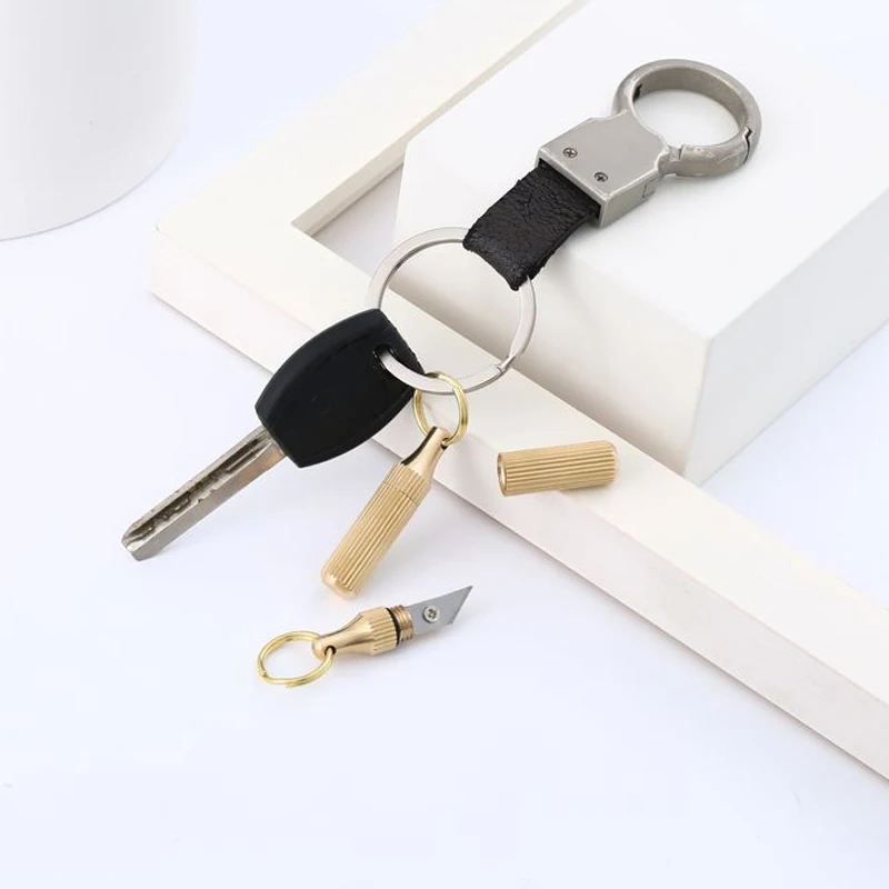 Мини-брелок с латунным ножом и подвеской маленький карманный съемный для