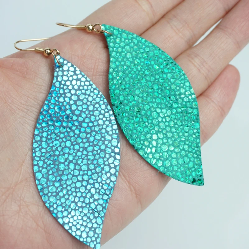 Серьги подвески женские из натуральной козьей кожи с перьями|Серьги-подвески| |