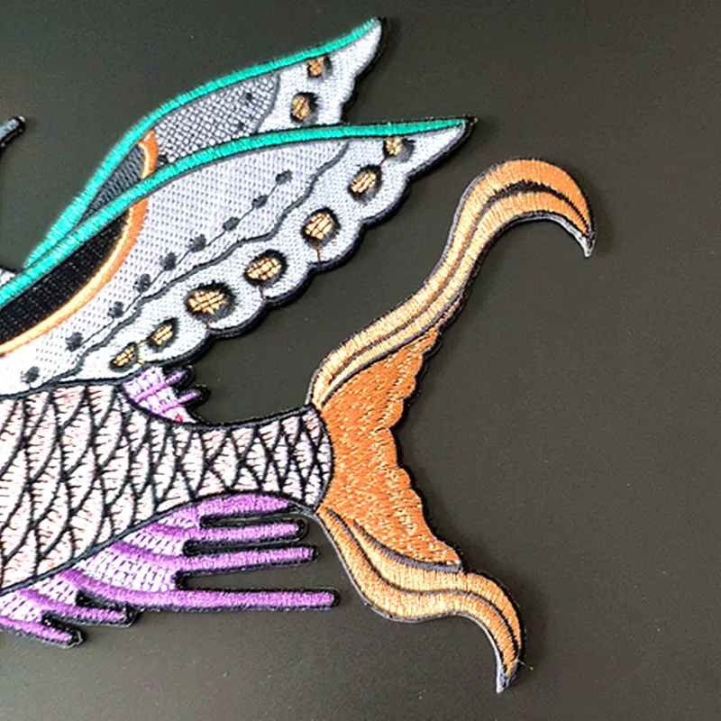 

Patches for clothing T shirt Women 278mm Flying Fish Embroidery patch Christmas gift Femmer Lady Fabric Clothes Stickers Badge