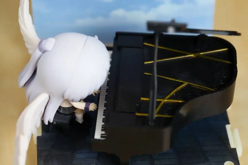 Экшн фигурка Милая Q Version Angel Beats Tachibana Kanade Piano PVC 6 5 см подарок Мультяшные игрушки