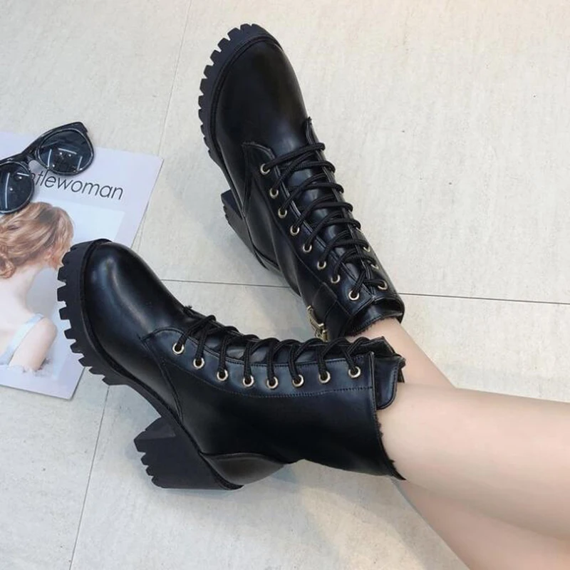 Модные женские ботинки Сезон весна-осень Кожаные короткие ботиночки на высоком