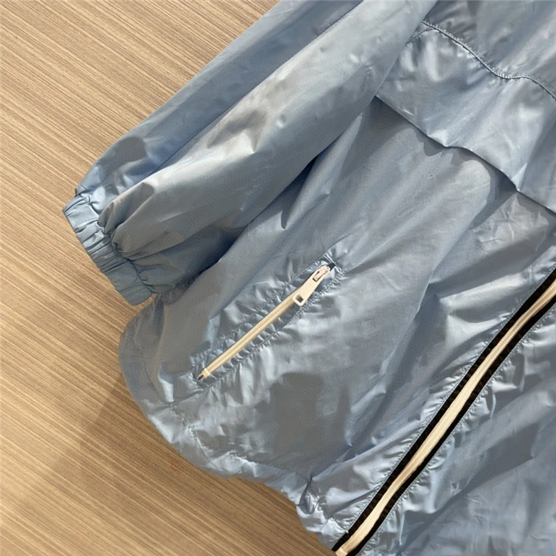 

High Quality Women Fashion Spring Thin Trench Jackets Hidden Hood Zipper Solid Color Three Quarter Sleeve Coats Casual Clothes