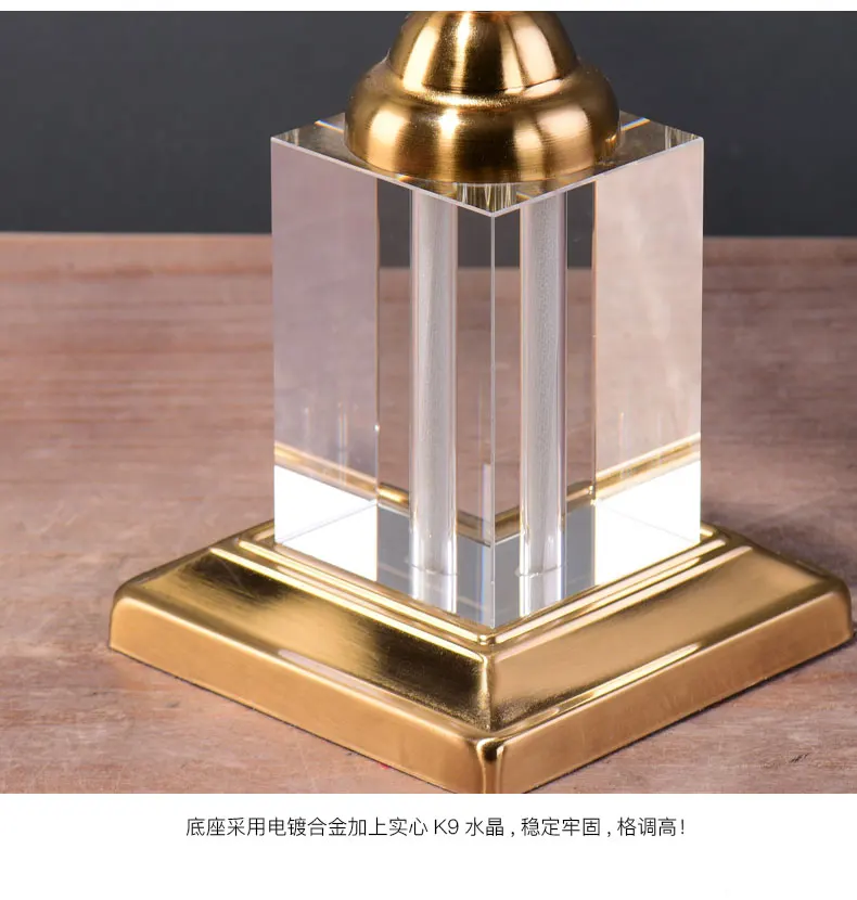 Красивое Коралловое дерево ремесло с прямоугольной кристаллической основой