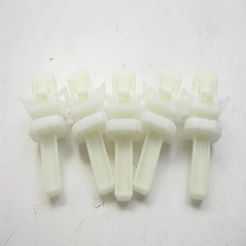 

For hyundai Elantra ix25 Creta sonata 2015 LF K5 Optima TUCSON 2016 A-pillar interior panel clip decorative plate 85815C1000