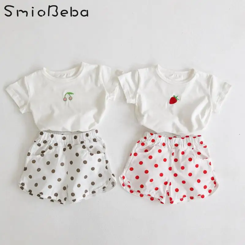 

В 2020 году, летние комплекты из 2 предметов для новорожденных девочек Топ рубашка и PP шорты Детские футболка с вишней с клубникой и шорты в гор...