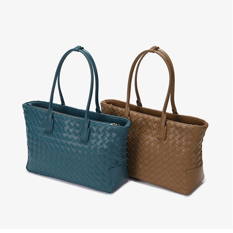 

2021 Brand Design Woven Handbags for Women Bales Fashion Tide Weave Hand Shoulder Lady Large-capacity Purse Shopping Basket Bag