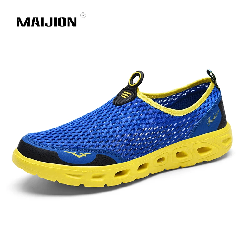 

Casual Unisex Aqua Shoes Breathable Men Beach Sneakers Quick-dry Women Barefoot Sandals Soft Non-slip Seaside Outdoor Sport