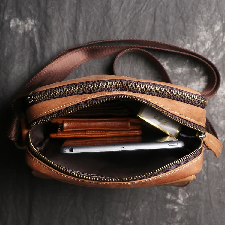 

Retro Crazy Horse Leather Men Shoulder Bag Genuine Leather iPad Mini Crossbody Bags