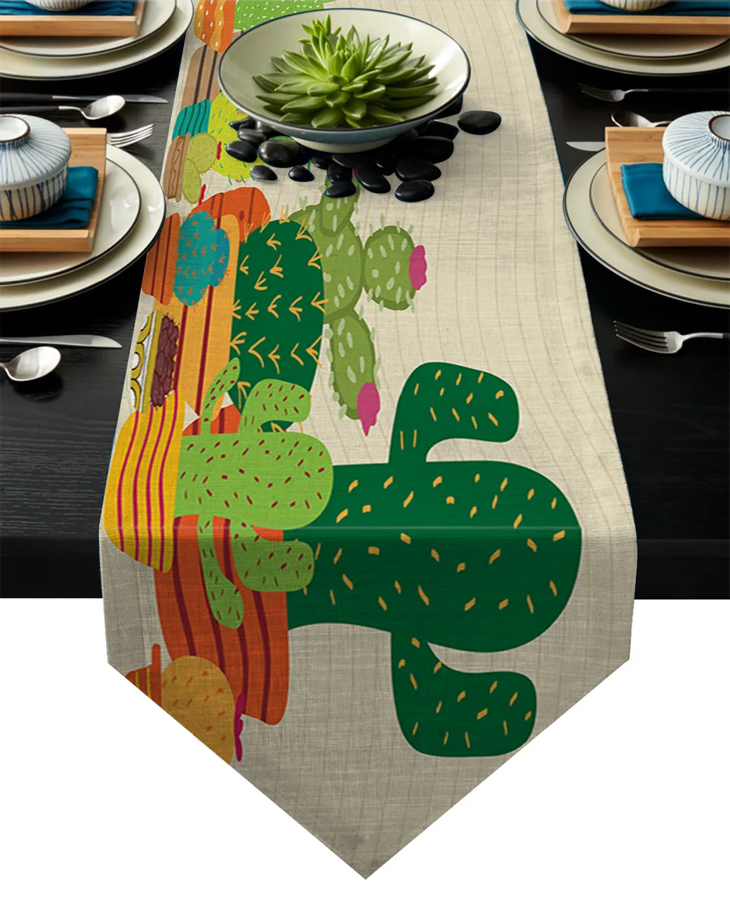 Кактус растение суккулент в горшке скатерть для семейного ужина на улице