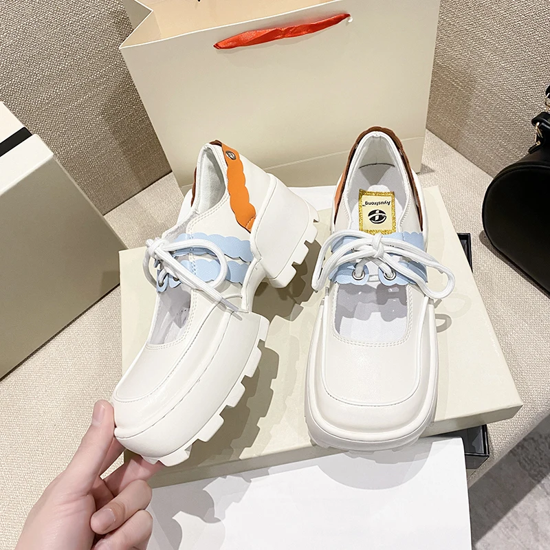 Туфли женские с квадратным носком Повседневные Мэри Джейн закрытым на плоской