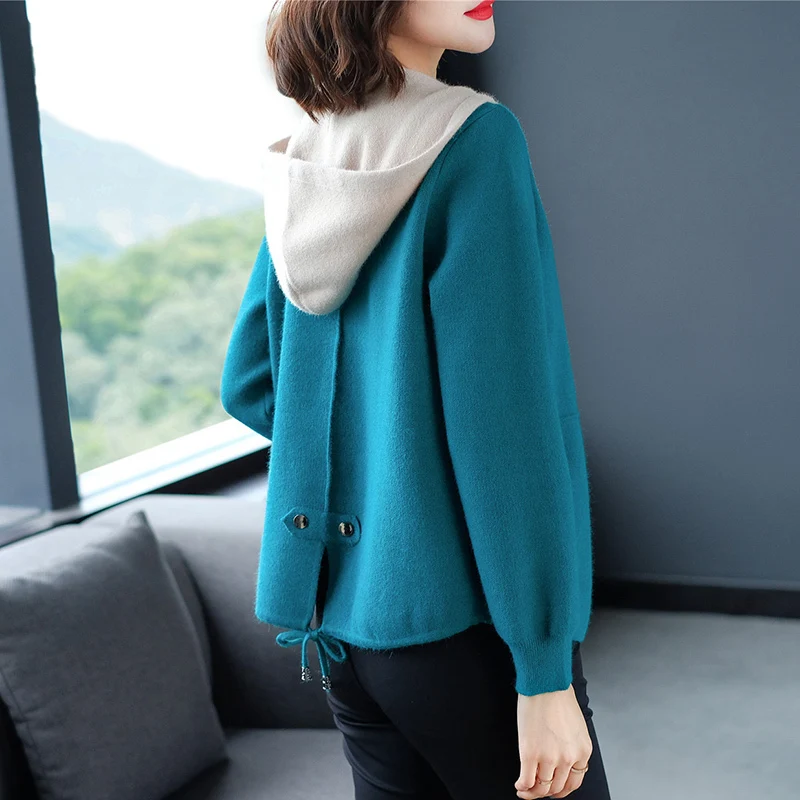 

Women Sweater With A Hood 2020 New Arrival Autumn And Winter Zipper Pocket Female Knitted Cardigan Fashion Coat Hot Sale A02